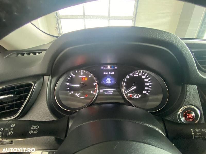 Second-hand Nissan X-Trail N-Connecta 177 CP (130 kW) 2019 Culoarealb SUV