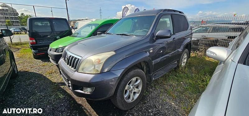 Second-hand Toyota Land Cruiser 163 CP (119 kW) 2005 Culoaregri SUV