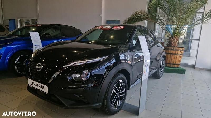 Culoarenegru Nouă 2025 Nissan Juke N-Connecta SUV | 28.930 EUR - Imagine 1/4