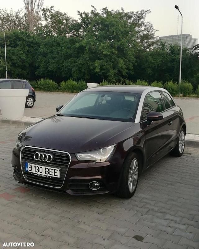 Second-hand Audi A1 Admired 90 CP (66 kW) 2013 Culoarerosu Hatchback