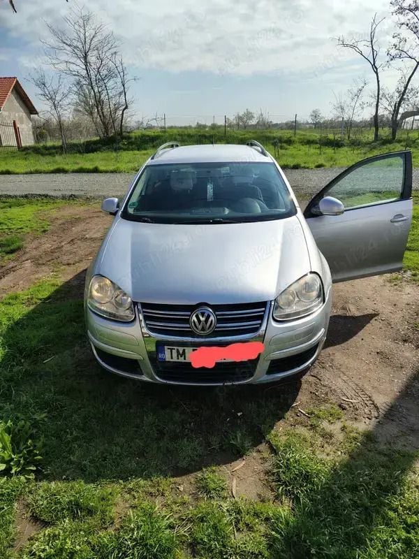 Argintiu Utilizat 2009 VW Golf VI Break | 1.800 EUR (Preț bun) - Imagine 1/4
