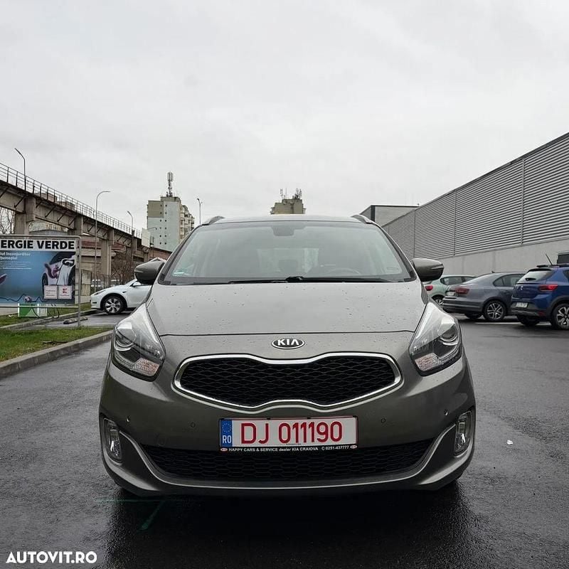 Culoaregri Utilizat 2016 Kia Carens DREAM-TEAM Edition Monovolum | 10.300 EUR - Imagine 1/4