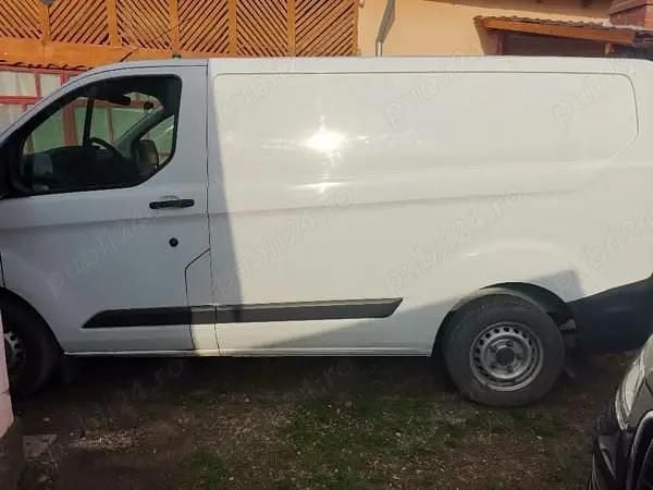 Second-hand Ford Transit Custom 100 CP (73 kW) 2015