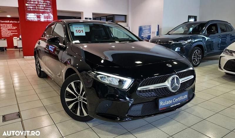 Culoarenegru Utilizat 2022 Mercedes A250 Hatchback | 24.900 EUR - Imagine 1/4