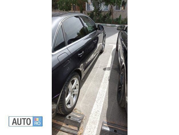 Gri Utilizat 2009 Audi A4 S-Line Berlinǎ | 10.000 EUR (Scump) - Imagine 1/4