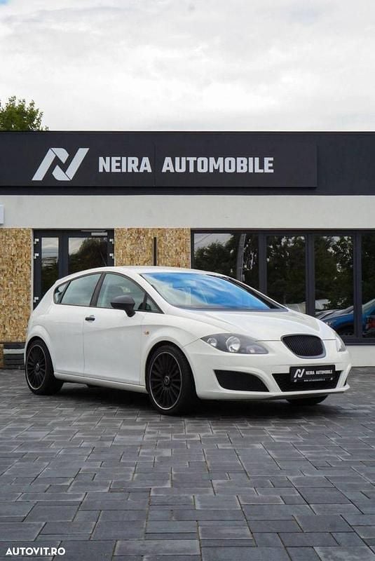 Culoarealb Utilizat 2012 Seat Leon Hatchback | 4.850 EUR (Preț OK) - Imagine 1/4