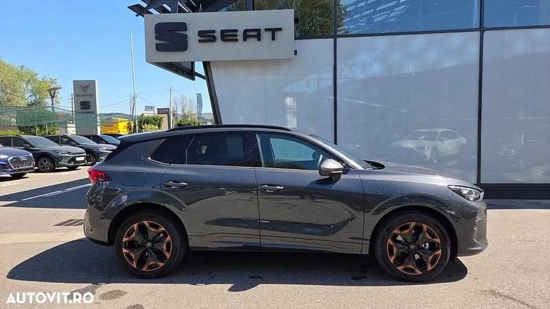 Culoaregri Nouă 2025 Cupra Terramar SUV | 37.554 EUR (Preț OK) - Imagine 1/4