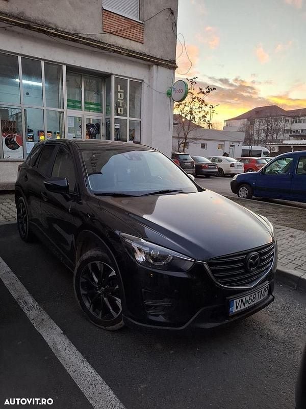 Culoarenegru Utilizat 2017 Mazda CX-5 SUV | 11.500 EUR (Preț OK) - Imagine 1/4