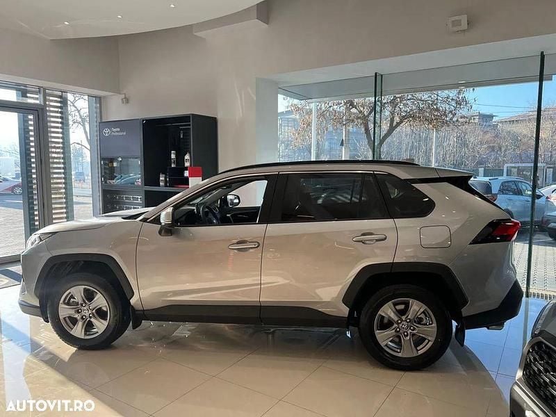 Culoareargint Nouă 2025 Toyota RAV4 Hybrid SUV | 41.948 EUR (Preț OK) - Imagine 1/4