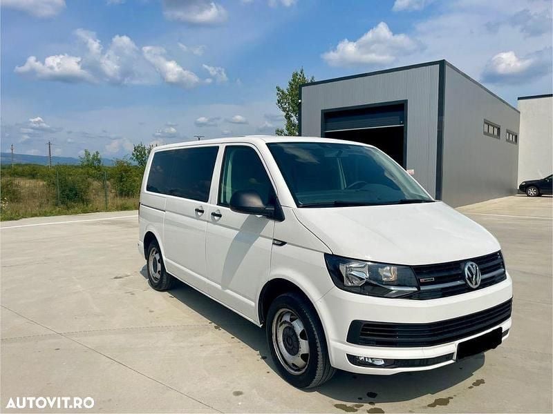 Second-hand VW Transporter Comfortline 198 CP (145 kW) 2019 Culoarealb Van