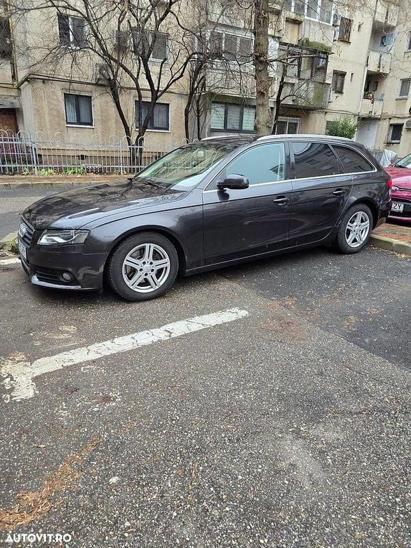 Second-hand Audi A4 143 CP (105 kW) 2011 Culoaregri Break