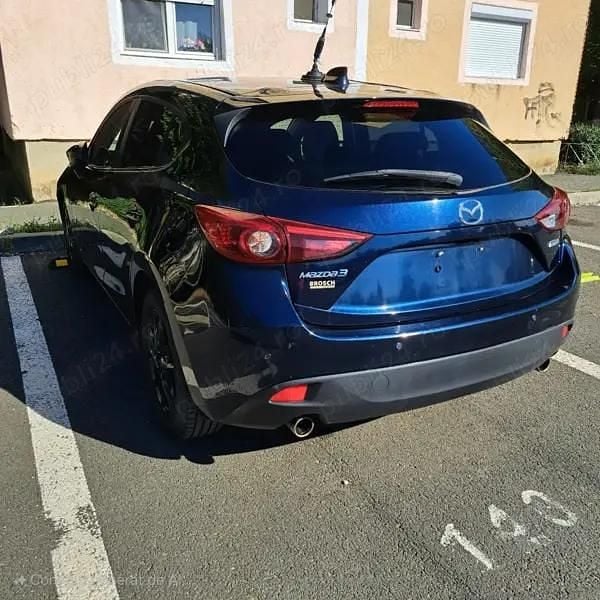 Albastru Utilizat 2014 Mazda 3 Hatchback | 11.000 EUR (Preț OK) - Imagine 1/4