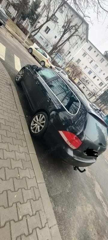 Second-hand VW Golf V 140 CP (102 kW) 2008 Negru Berlinǎ