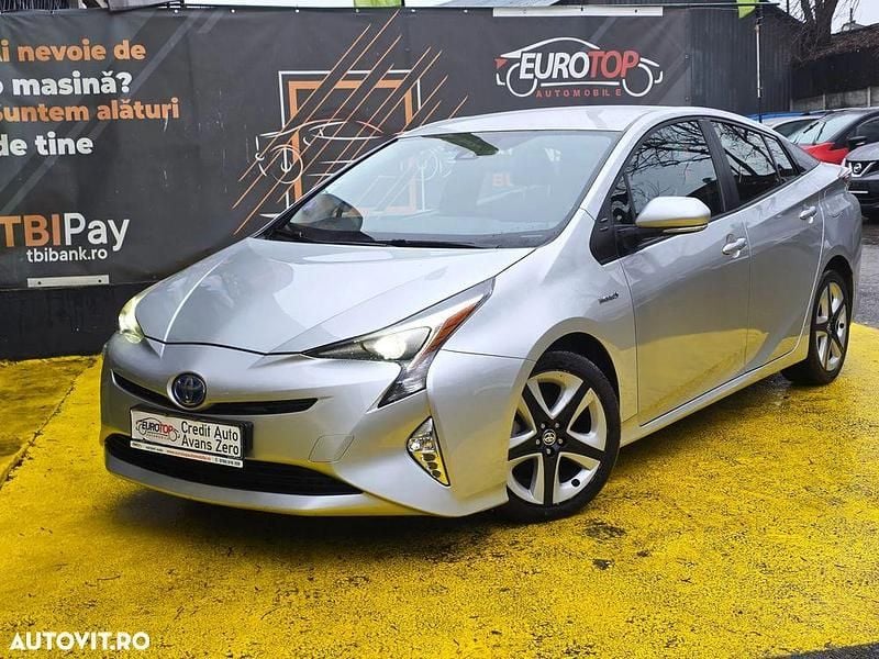 Culoareargint Utilizat 2017 Toyota Prius Luna Hatchback | 14.990 EUR (Preț OK) - Imagine 1/4