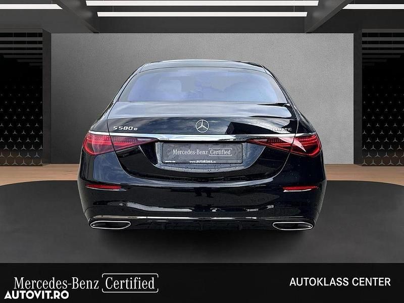 Second-hand Mercedes S580 510 CP (375 kW) 2024 Culoarenegru Berlinǎ