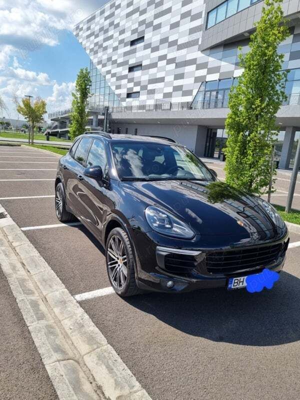 Utilizat 2017 Porsche Cayenne SUV | 33.700 EUR (Preț OK) - Imagine 1/4