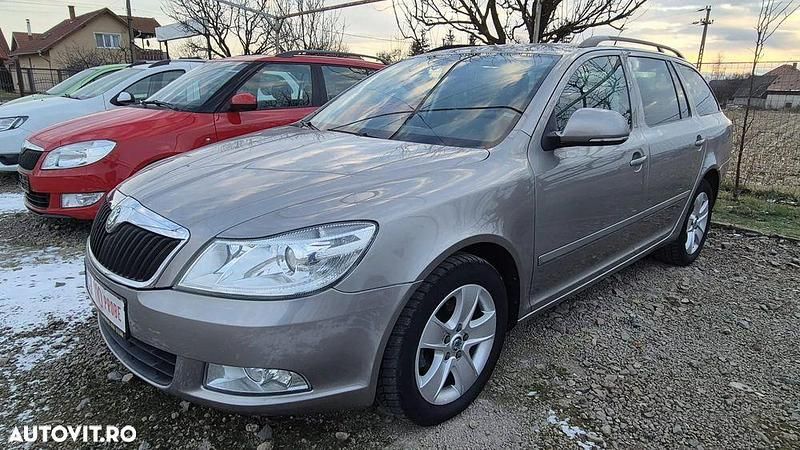 Second-hand Skoda Octavia Active 105 CP (77 kW) 2011 Culoaremaro Break