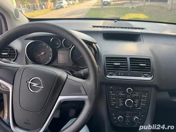 Utilizat 2013 Opel Meriva Monovolum | 3.000 EUR (Preț bun) - Imagine 1/4