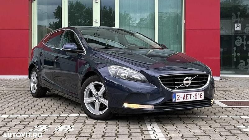 Gri Utilizat 2014 Volvo V40 Break | 6.699 EUR (Preț bun) - Imagine 1/4