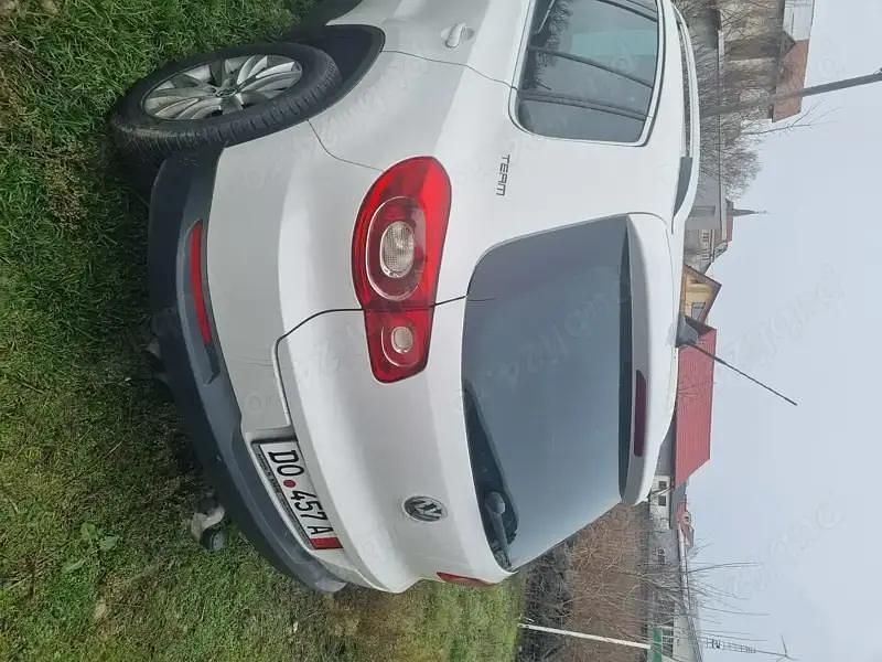 Second-hand VW Tiguan 140 CP (102 kW) 2011 Alb SUV