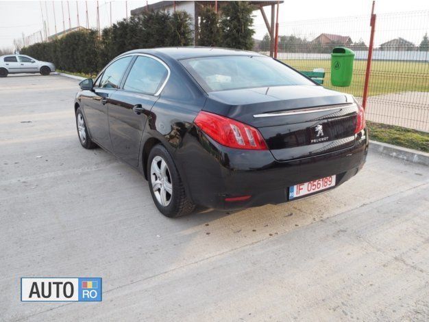 Second-hand Peugeot 508 115 CP (84 kW) 2013 Negru metalizat Berlinǎ