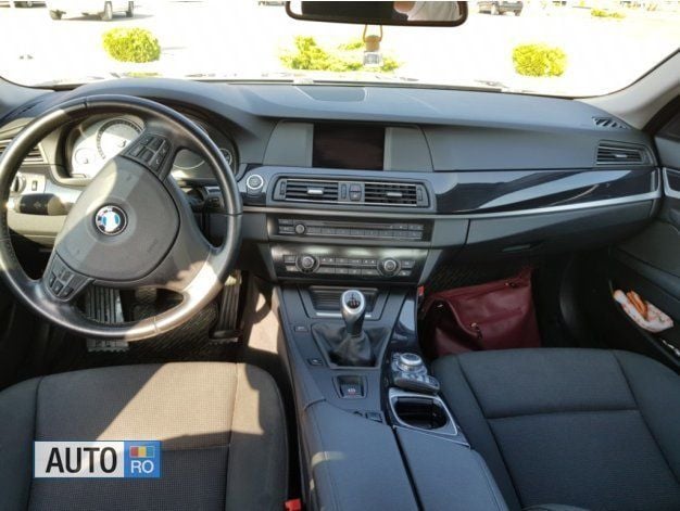 Second-hand BMW 523 204 CP (150 kW) 2010 Gri