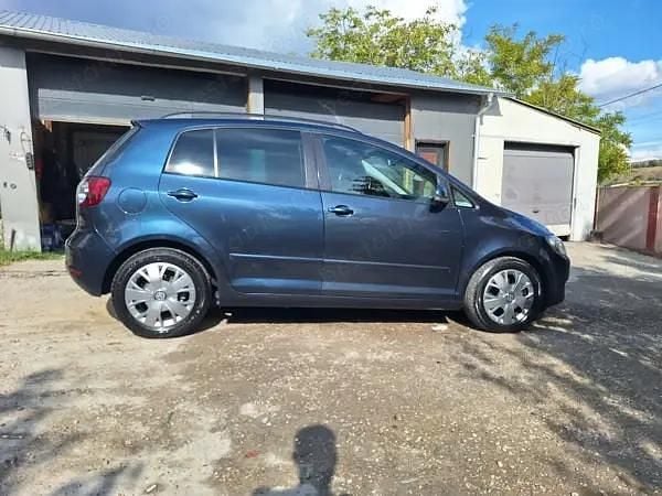 Second-hand VW Golf VI 110 CP (80 kW) 2009 Hatchback