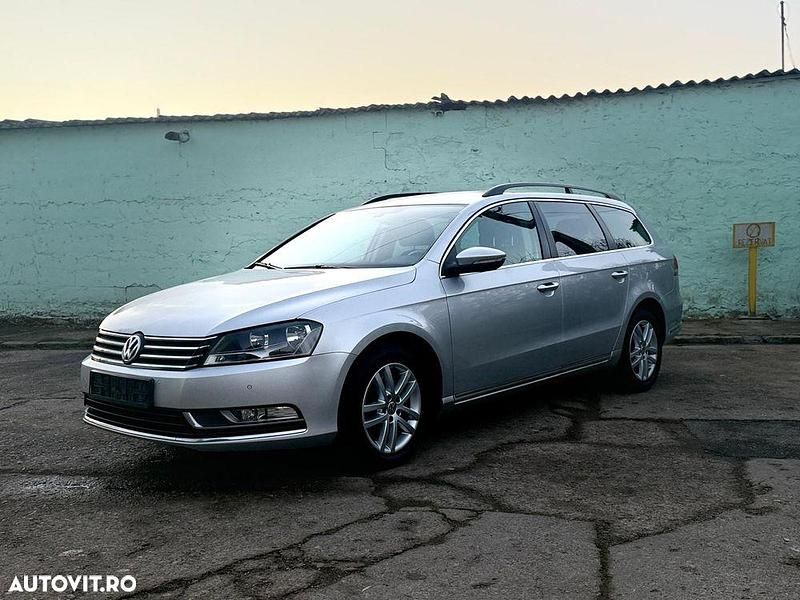 Second-hand VW Passat Comfortline 140 CP (102 kW) 2014 Culoareargint Break