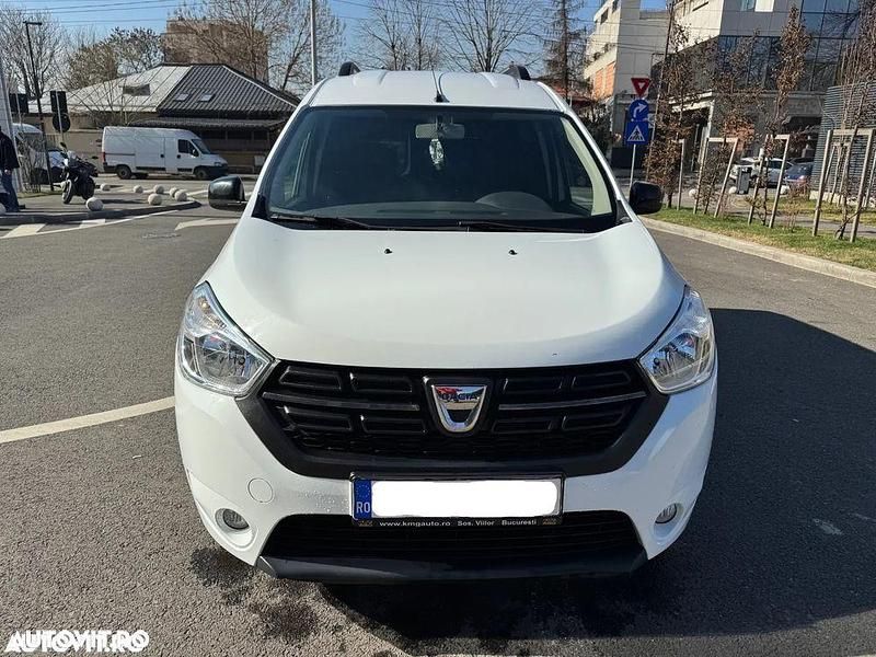 Second-hand Dacia Dokker 95 CP (69 kW) 2019 Culoarealb Monovolum