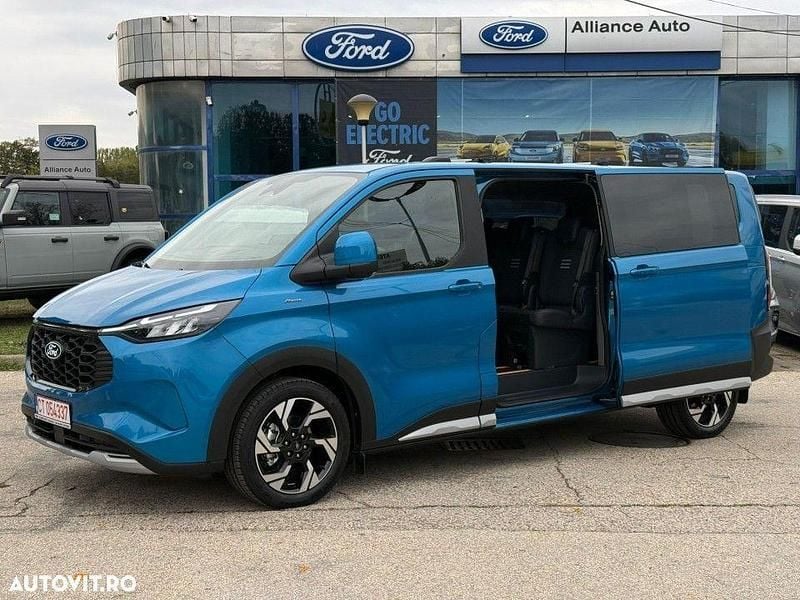 Culoarealbastru Nouă 2025 Ford Tourneo Monovolum | 58.703 EUR - Imagine 1/4