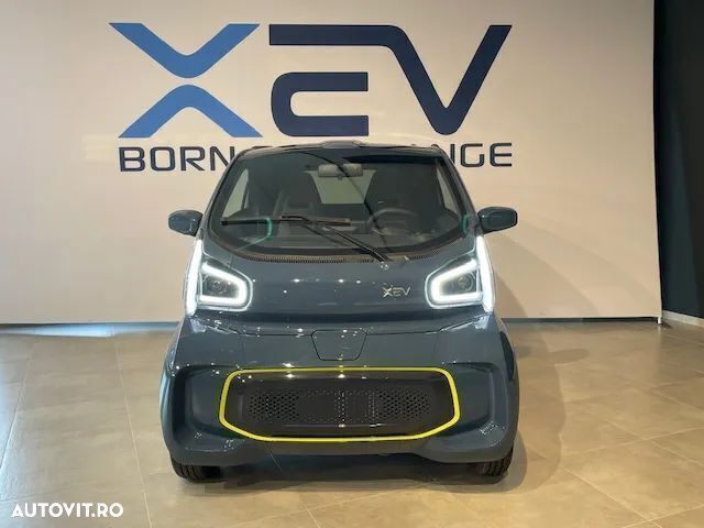 Nouă XEV Yoyo 14 kW (20 CP) 2025 Albastru Hatchback