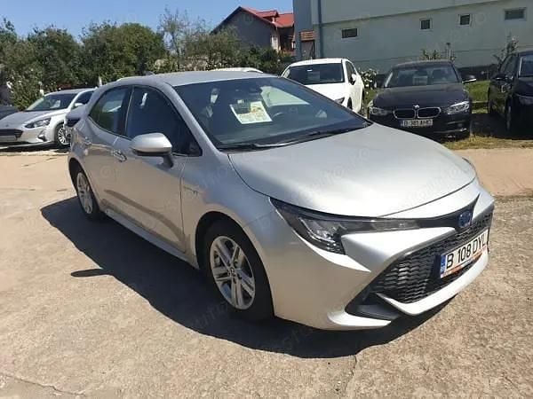 Argintiu Utilizat 2020 Toyota Corolla Hatchback | 16.990 EUR - Imagine 1/4
