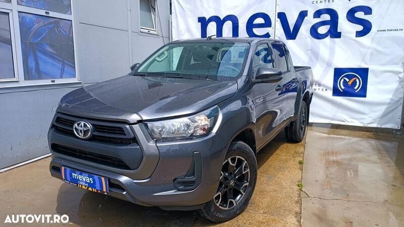 Gri Utilizat 2022 Toyota HiLux Comfort Pickup | 29.489 EUR (Preț OK) - Imagine 1/4