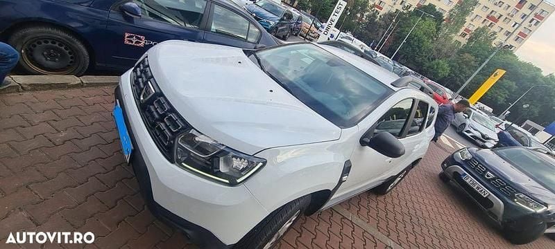 Second-hand Dacia Duster Comfort 109 CP (80 kW) 2018 Culoarealb SUV