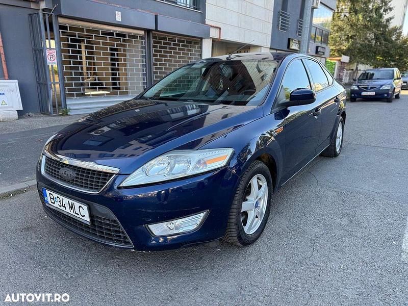 Culoarealbastru Utilizat 2007 Ford Mondeo Trend Berlinǎ | 2.190 EUR - Imagine 1/4