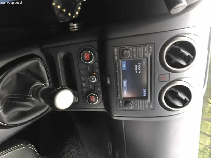 Utilizat 2013 Nissan Qashqai SUV | 7.500 EUR (Preț OK) - Imagine 1/4