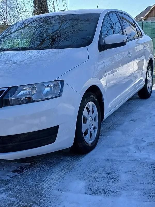 Second-hand Skoda Rapid 66 CP (48 kW) 2016 Hatchback