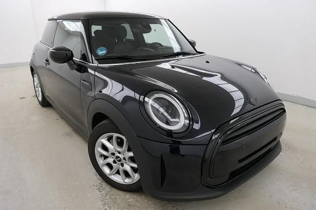 Utilizat 2023 Mini Cooper Hatchback | 30.595 EUR (Puțin scump) - Imagine 1/1