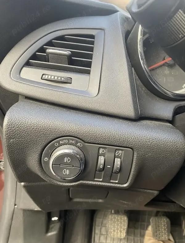 Second-hand Opel Astra 140 CP (102 kW) 2018 Berlinǎ