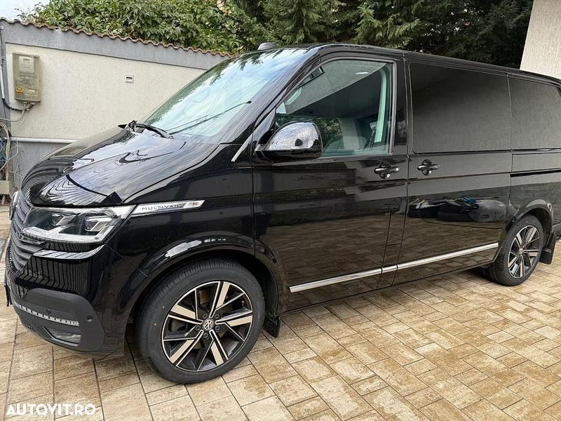 Culoarenegru Utilizat 2022 VW Multivan Van | 48.400 EUR (Puțin scump) - Imagine 1/4