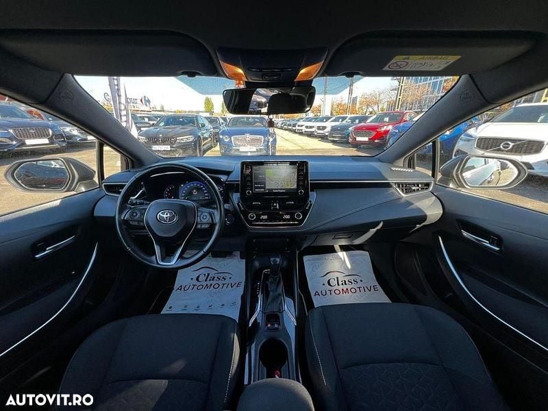 Second-hand Toyota Corolla 122 CP (89 kW) 2022 Culoarenegru Berlinǎ