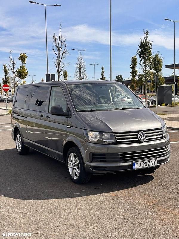 Second-hand VW Transporter 150 CP (110 kW) 2018 Culoaregri Van