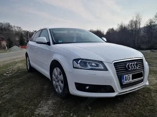 Second-hand Audi A3 105 CP (77 kW) 2010 Alb Hatchback