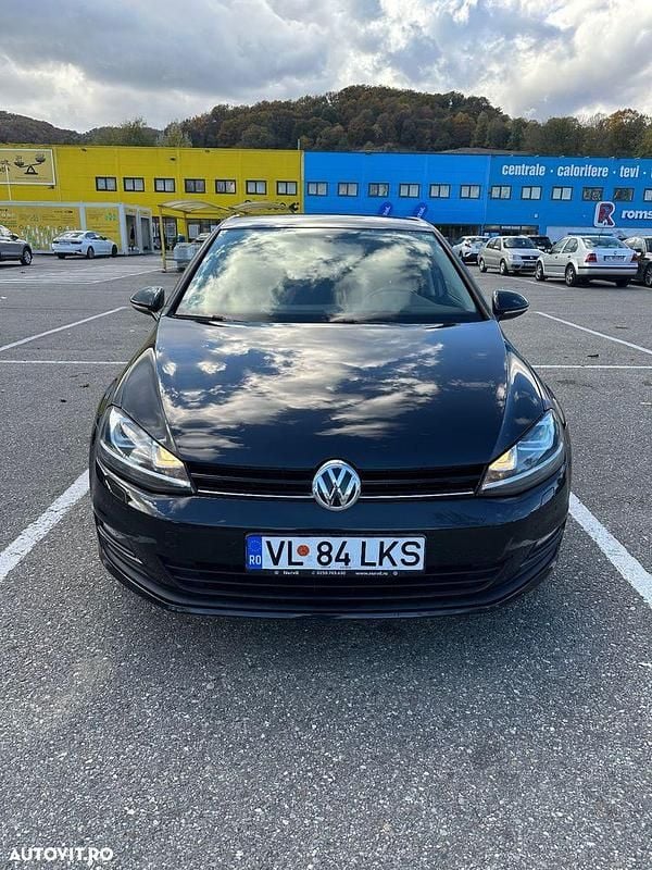 Second-hand VW Golf VII Highline 122 CP (89 kW) 2014 Culoarenegru Hatchback