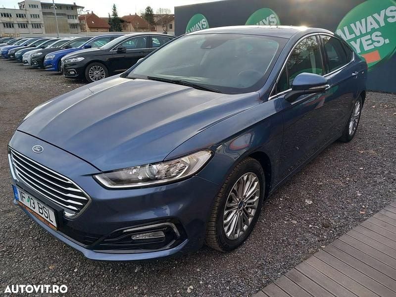 Culoarealbastru Utilizat 2021 Ford Mondeo Berlinǎ | 15.800 EUR (Preț bun) - Imagine 1/4