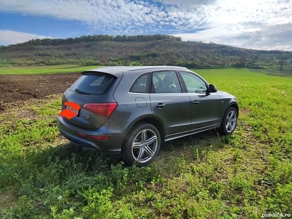 Second-hand Audi Q5 245 CP (180 kW) 2010 Gri SUV