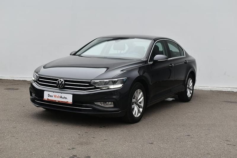 Second-hand VW Passat Comfortline 150 CP (110 kW) 2021 Gri Berlinǎ