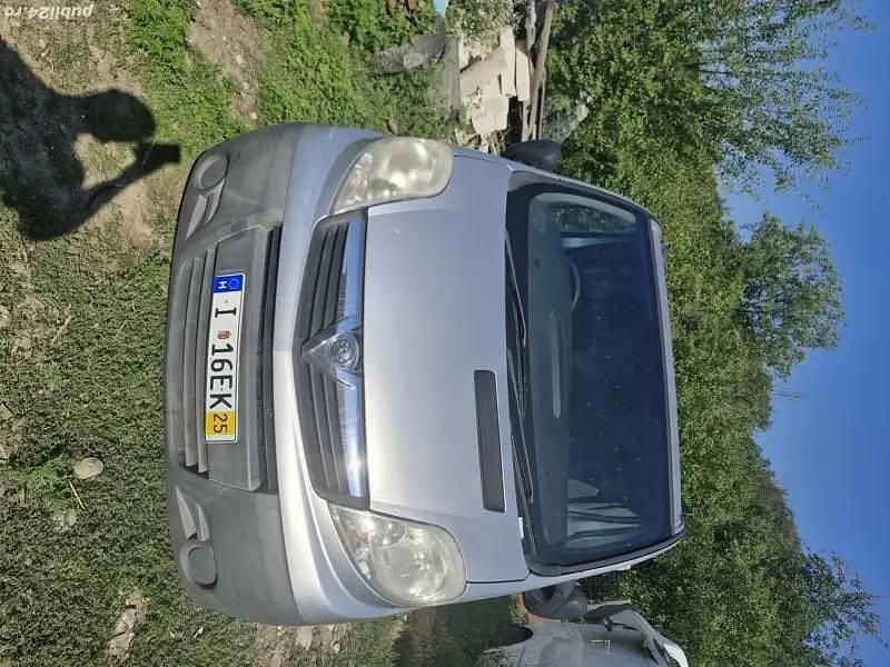 Utilizat 2008 Opel Vivaro Van | 11.111 EUR - Imagine 1/4