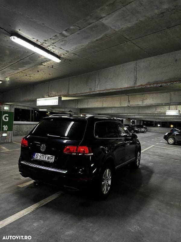 Second-hand VW Touareg 245 CP (180 kW) 2014 Culoarenegru SUV