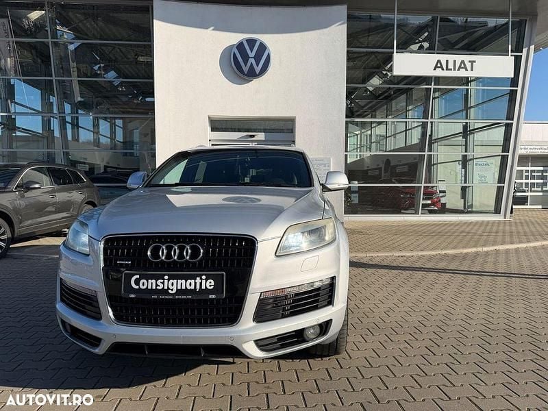 Culoareargint Utilizat 2008 Audi Q7 S-Line SUV | 11.000 EUR (Preț bun) - Imagine 1/4
